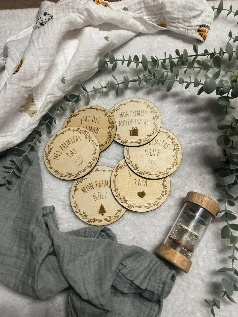 Cartes “Ma première fois” bébé en bois -  Lot de 6 cartes souvenir
